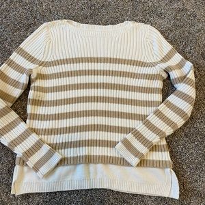 cute beige striped sweater!!